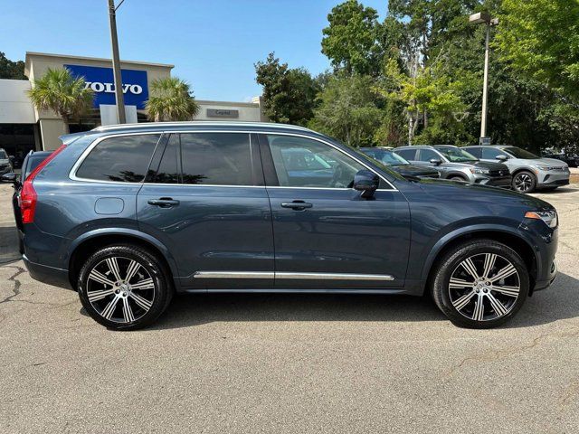 2024 Volvo XC90 Plus Bright Theme