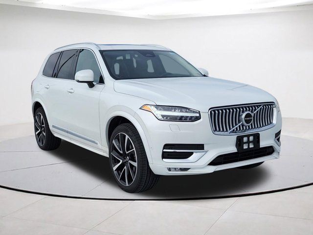 2024 Volvo XC90 Plus Bright Theme