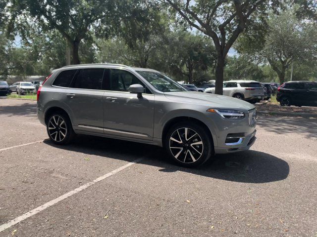 2024 Volvo XC90 Plus Bright Theme