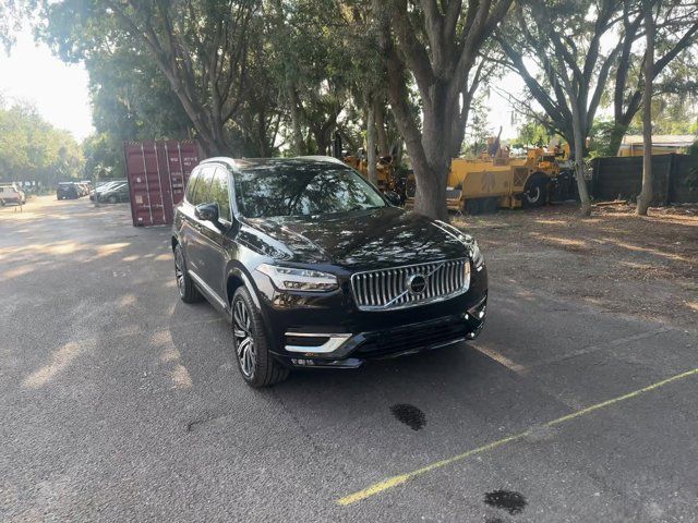 2024 Volvo XC90 Plus Bright Theme