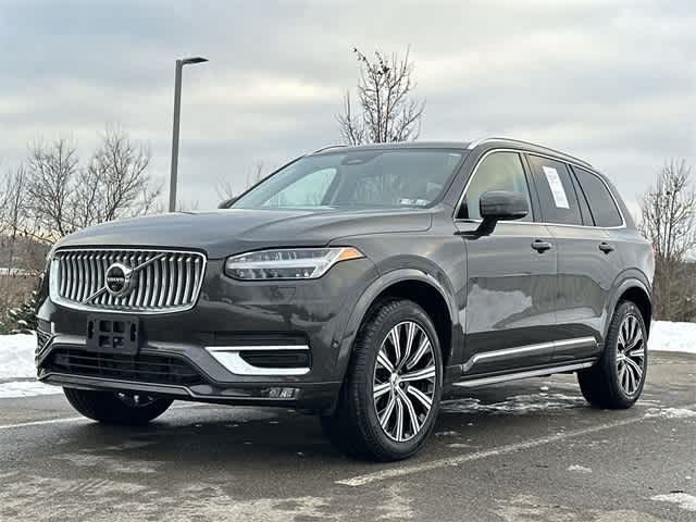 2024 Volvo XC90 Plus Bright Theme