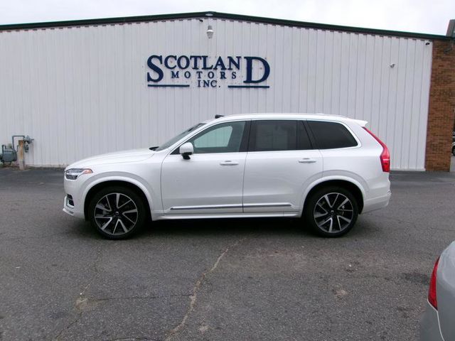 2024 Volvo XC90 Plus Bright Theme