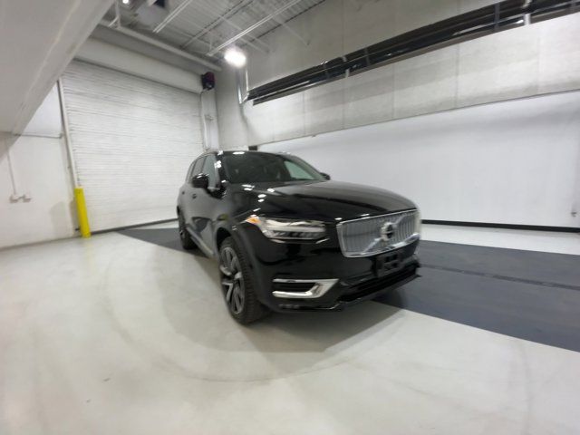 2024 Volvo XC90 Plus Bright Theme