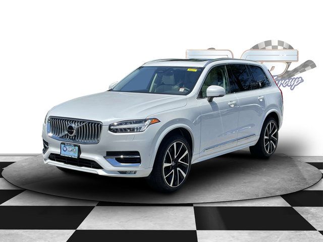 2024 Volvo XC90 Plus Bright Theme