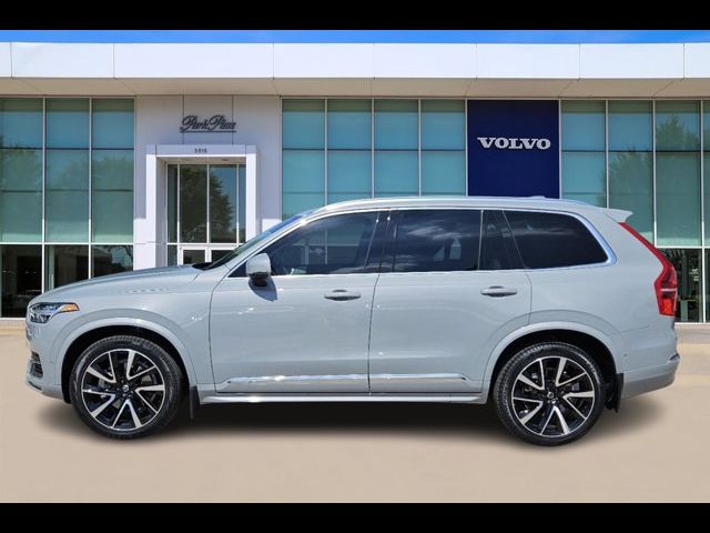 2024 Volvo XC90 Plus Bright Theme