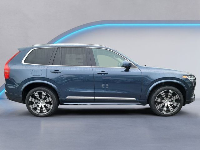 2024 Volvo XC90 Plus Bright Theme