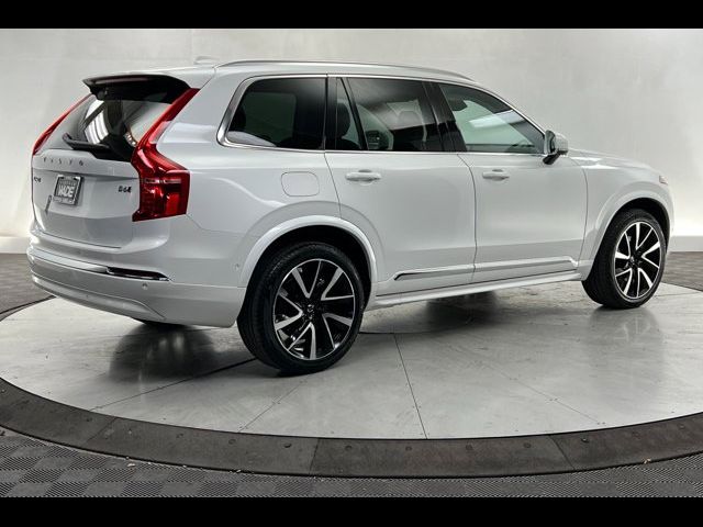 2024 Volvo XC90 Plus Bright Theme