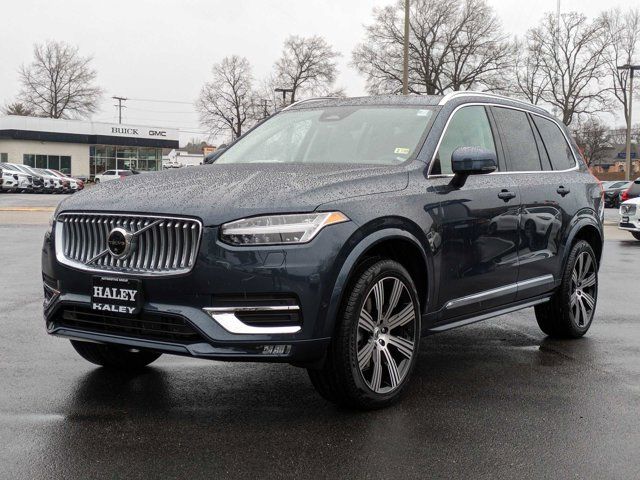 2024 Volvo XC90 Plus Bright Theme