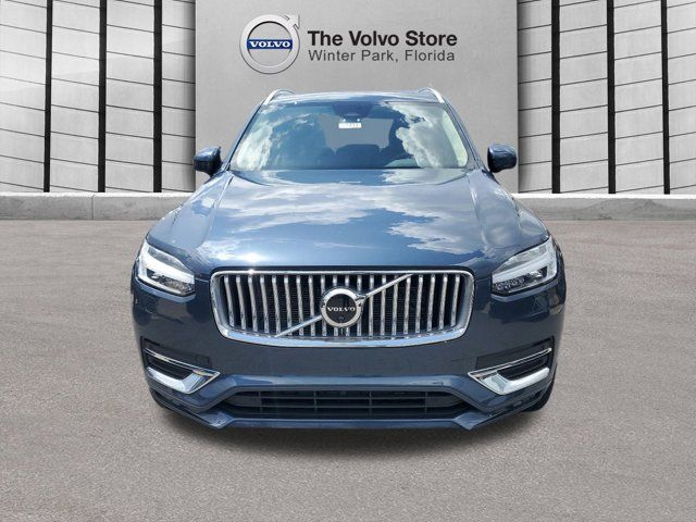 2024 Volvo XC90 Plus Bright Theme