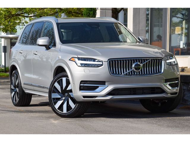 2024 Volvo XC90 Recharge Plug-In Hybrid Plus Bright Theme