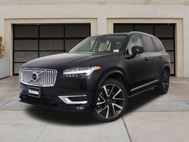 2024 Volvo XC90 Plus Bright Theme