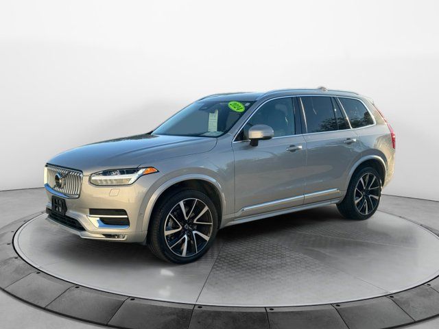 2024 Volvo XC90 Plus Bright Theme