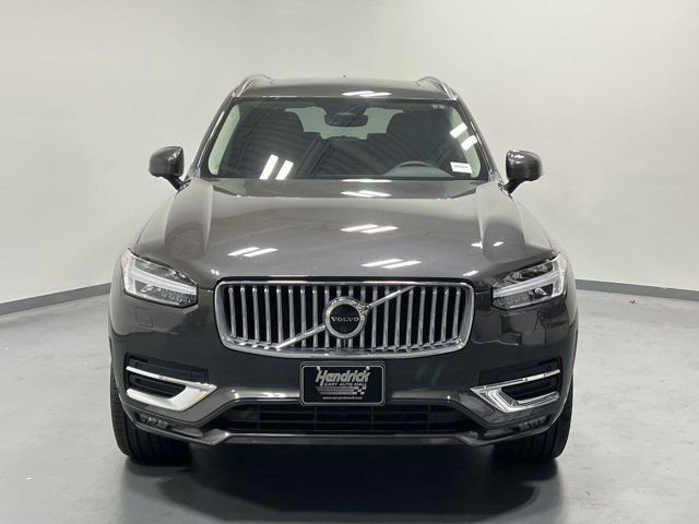 2024 Volvo XC90 Plus Bright Theme