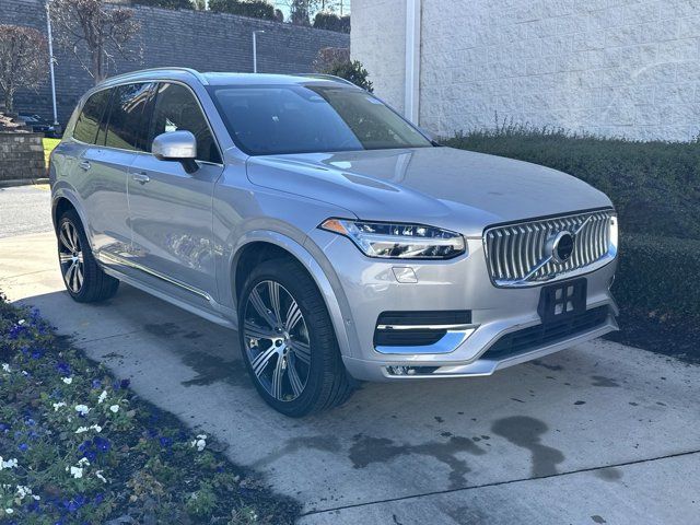 2024 Volvo XC90 Plus Bright Theme