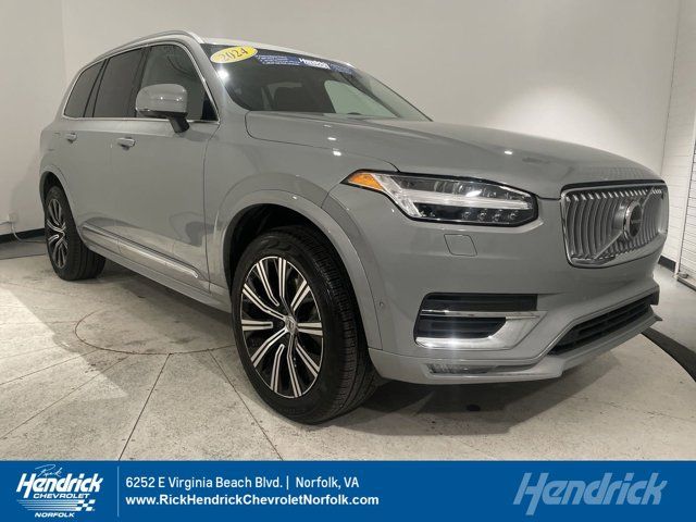 2024 Volvo XC90 Plus Bright Theme