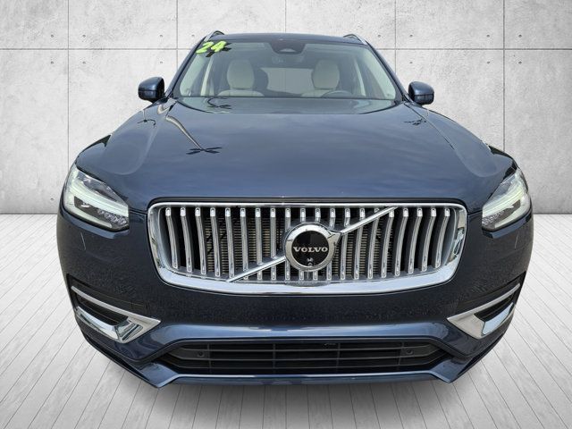 2024 Volvo XC90 Plus Bright Theme