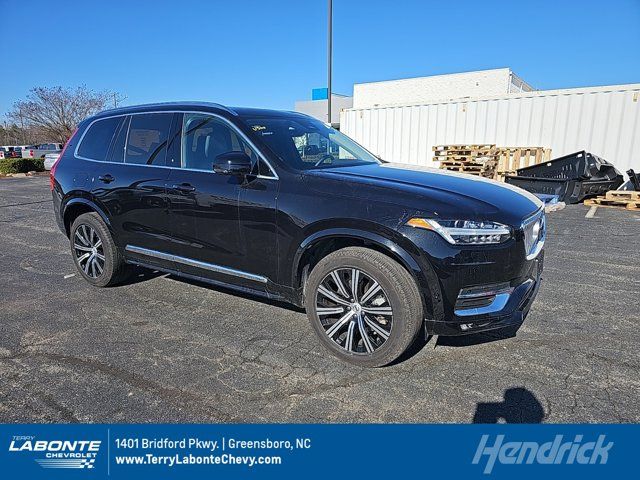 2024 Volvo XC90 Plus Bright Theme