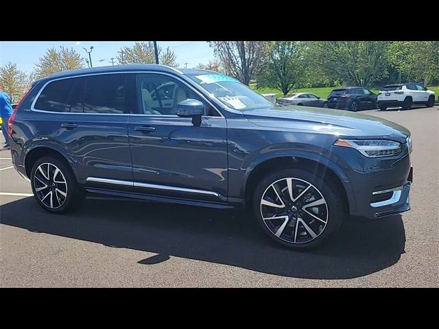 2024 Volvo XC90 Plus Bright Theme