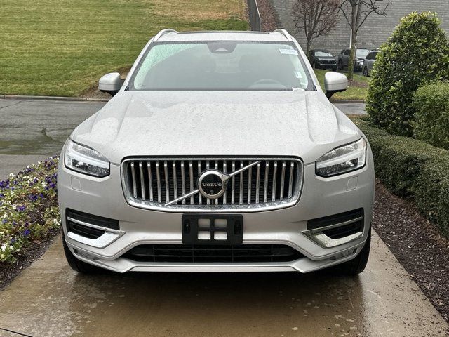 2024 Volvo XC90 Plus Bright Theme