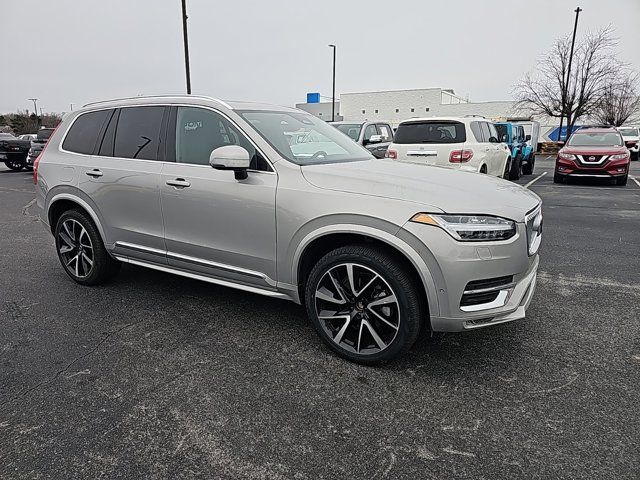 2024 Volvo XC90 Plus Bright Theme