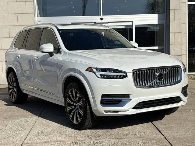 2024 Volvo XC90 Plus Bright Theme