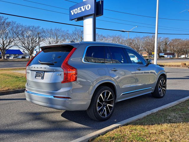 2024 Volvo XC90 Plus Bright Theme