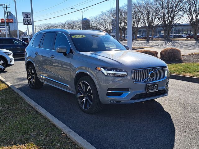 2024 Volvo XC90 Plus Bright Theme