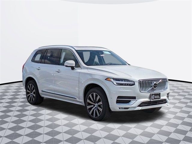 2024 Volvo XC90 Plus Bright Theme