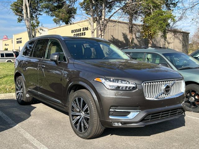 2024 Volvo XC90 Plus Bright Theme