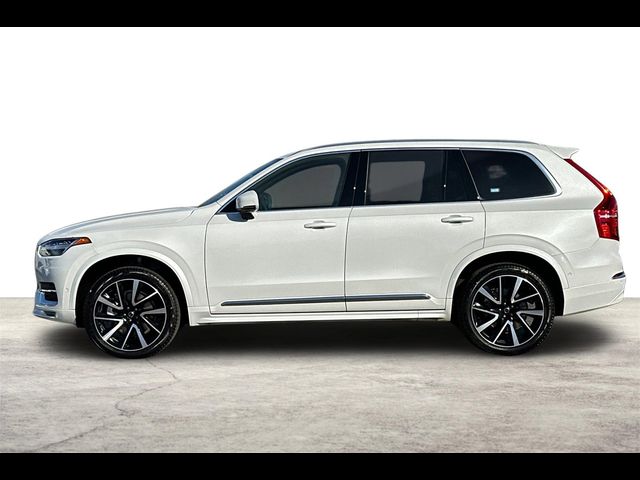 2024 Volvo XC90 Plus Bright Theme