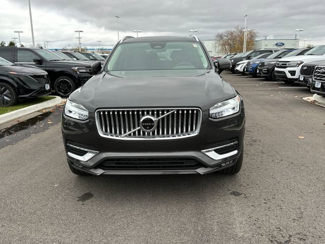 2024 Volvo XC90 Plus Bright Theme