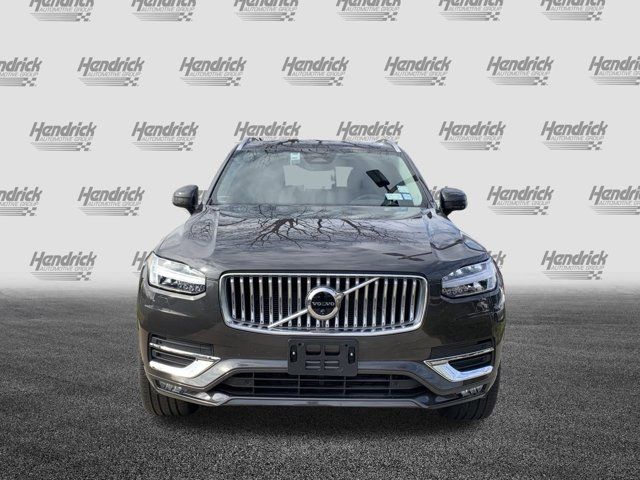 2024 Volvo XC90 Plus Bright Theme