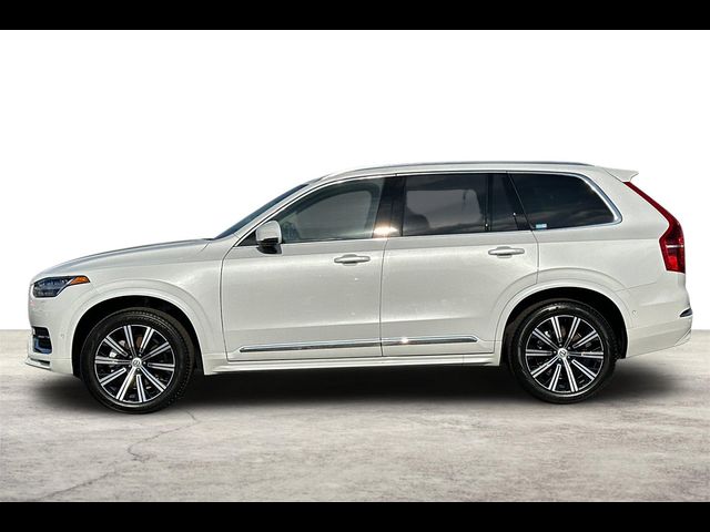 2024 Volvo XC90 Plus Bright Theme