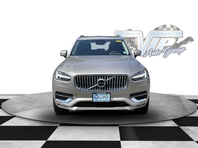 2024 Volvo XC90 Plus Bright Theme