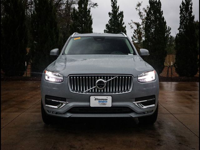 2024 Volvo XC90 Plus Bright Theme