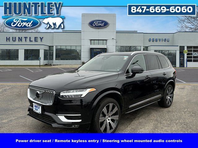 2024 Volvo XC90 Plus Bright Theme