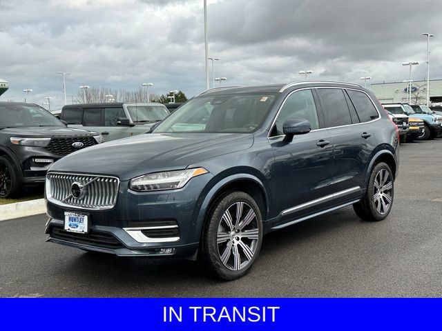 2024 Volvo XC90 Plus Bright Theme