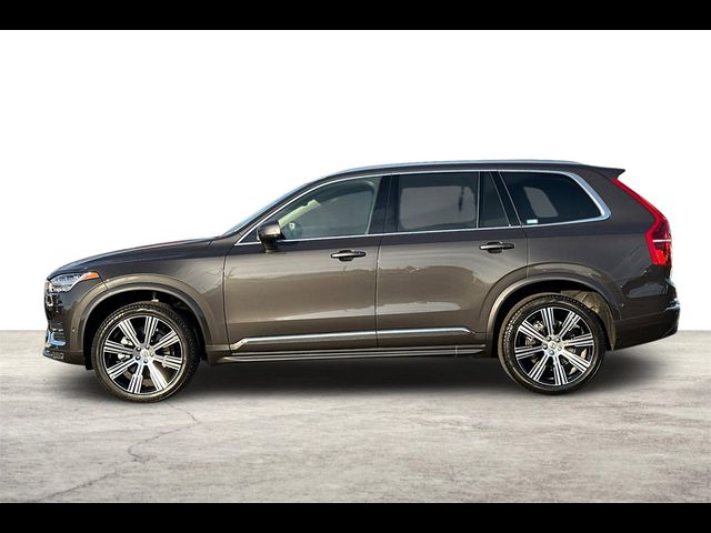 2024 Volvo XC90 Plus Bright Theme