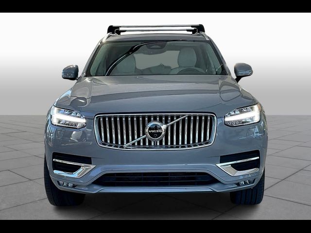 2024 Volvo XC90 Plus Bright Theme