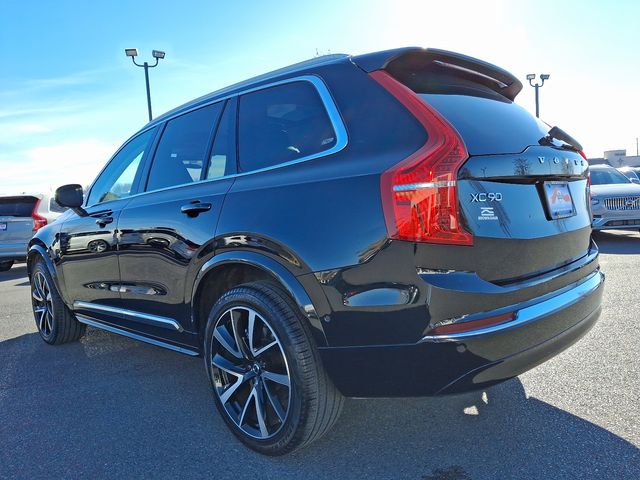 2024 Volvo XC90 Plus Bright Theme