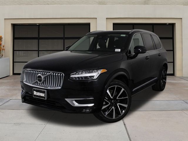 2024 Volvo XC90 Plus Bright Theme