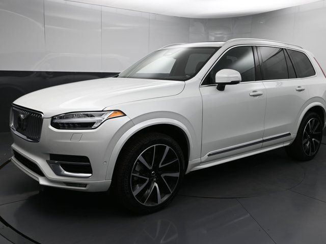 2024 Volvo XC90 Plus Bright Theme