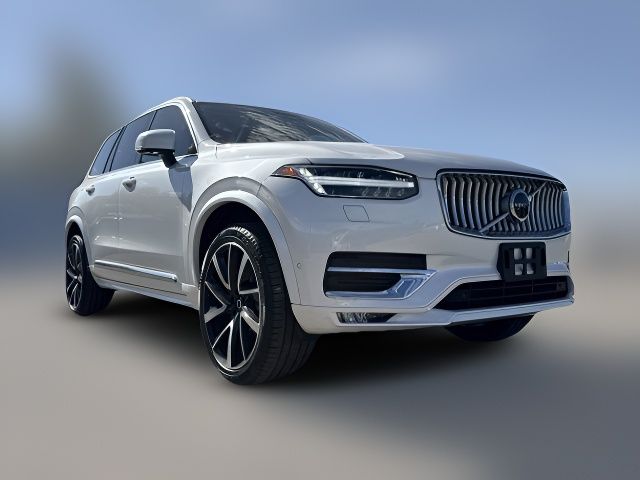 2024 Volvo XC90 Plus Bright Theme