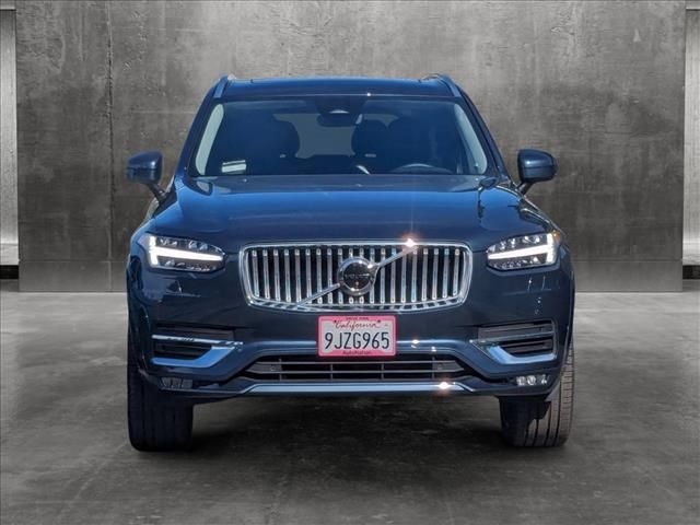 2024 Volvo XC90 Plus Bright Theme