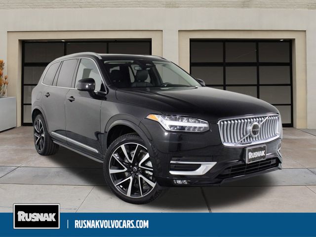 2024 Volvo XC90 Plus Bright Theme