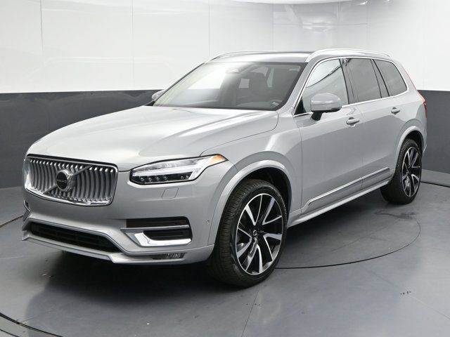 2024 Volvo XC90 Plus Bright Theme