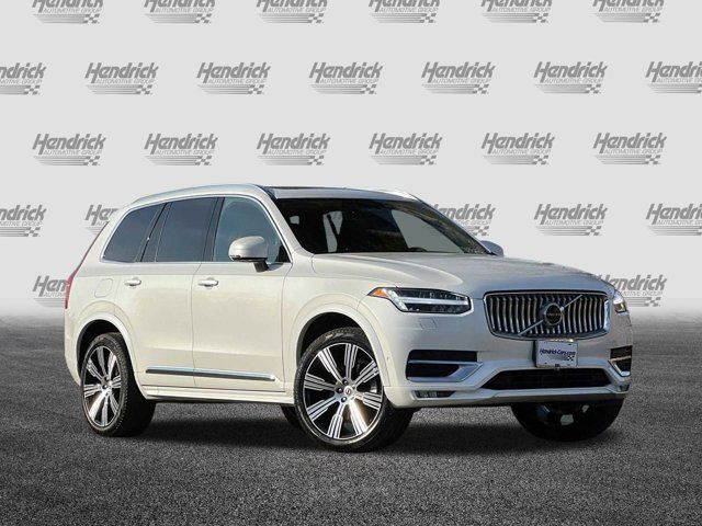 2024 Volvo XC90 Plus Bright Theme