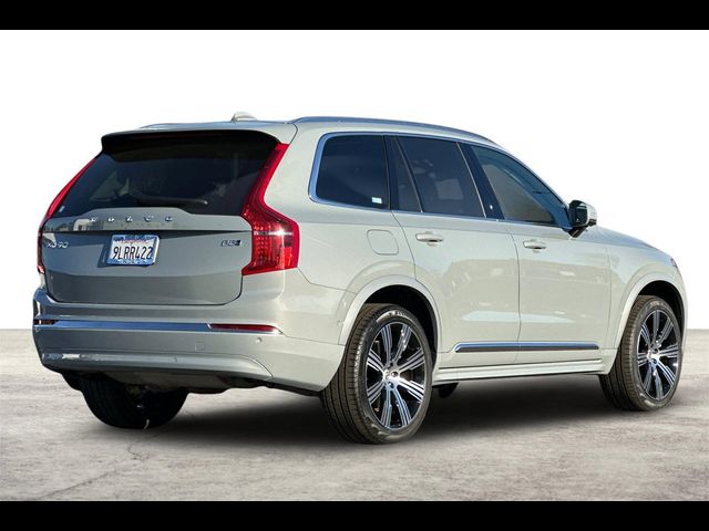 2024 Volvo XC90 Plus Bright Theme