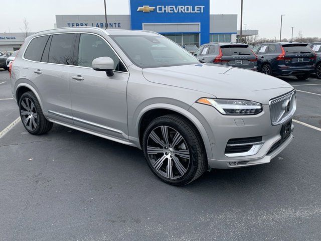 2024 Volvo XC90 Plus Bright Theme