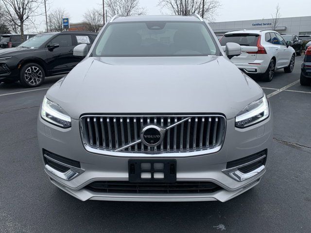 2024 Volvo XC90 Plus Bright Theme